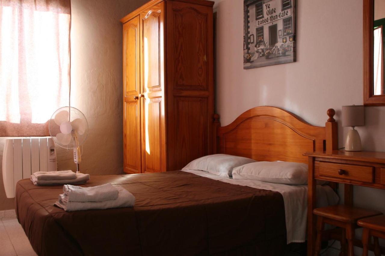 La Palma Hostel By Pension Central Fuencaliente de la Palma Bagian luar foto