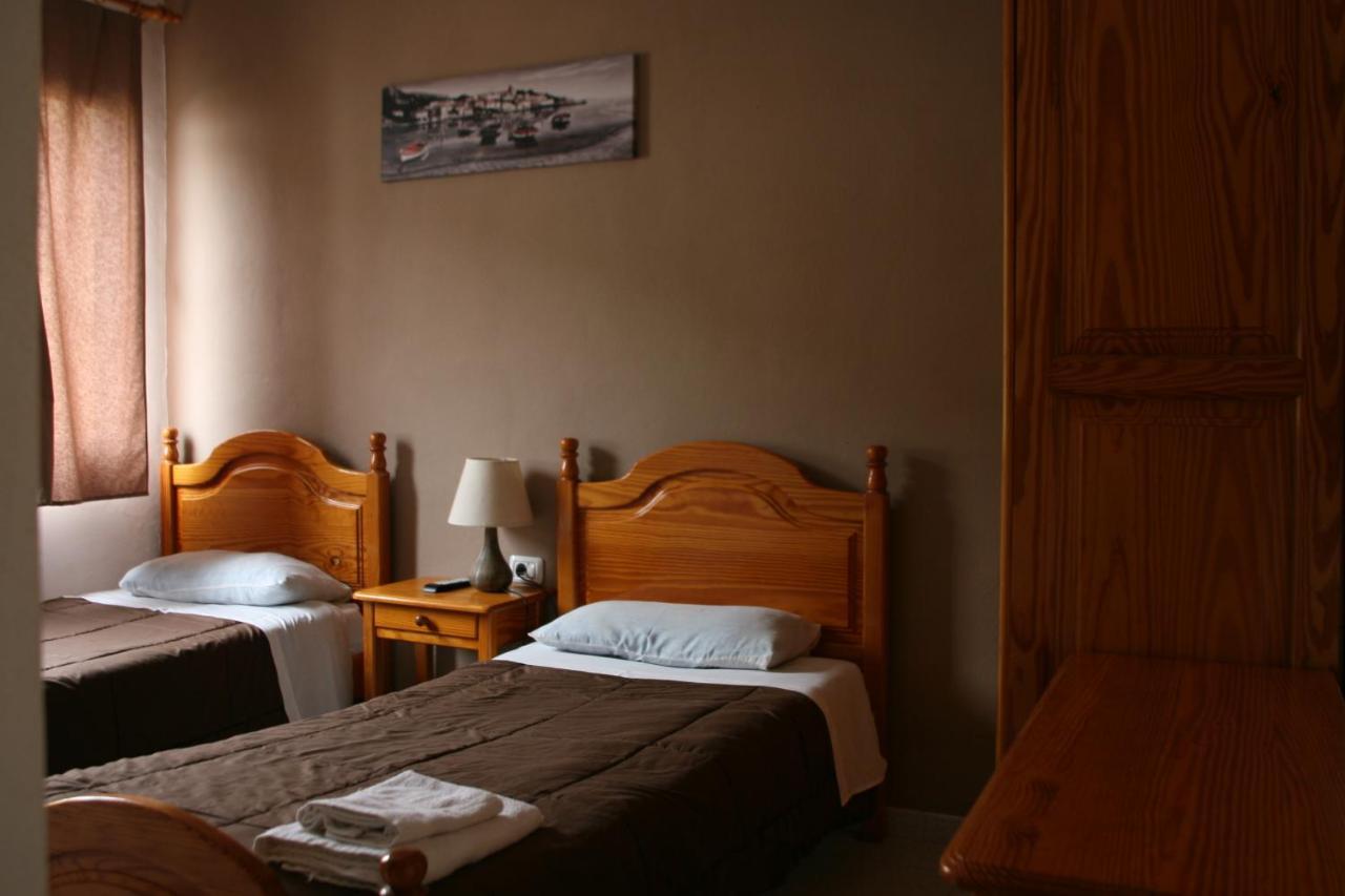La Palma Hostel By Pension Central Fuencaliente de la Palma Bagian luar foto