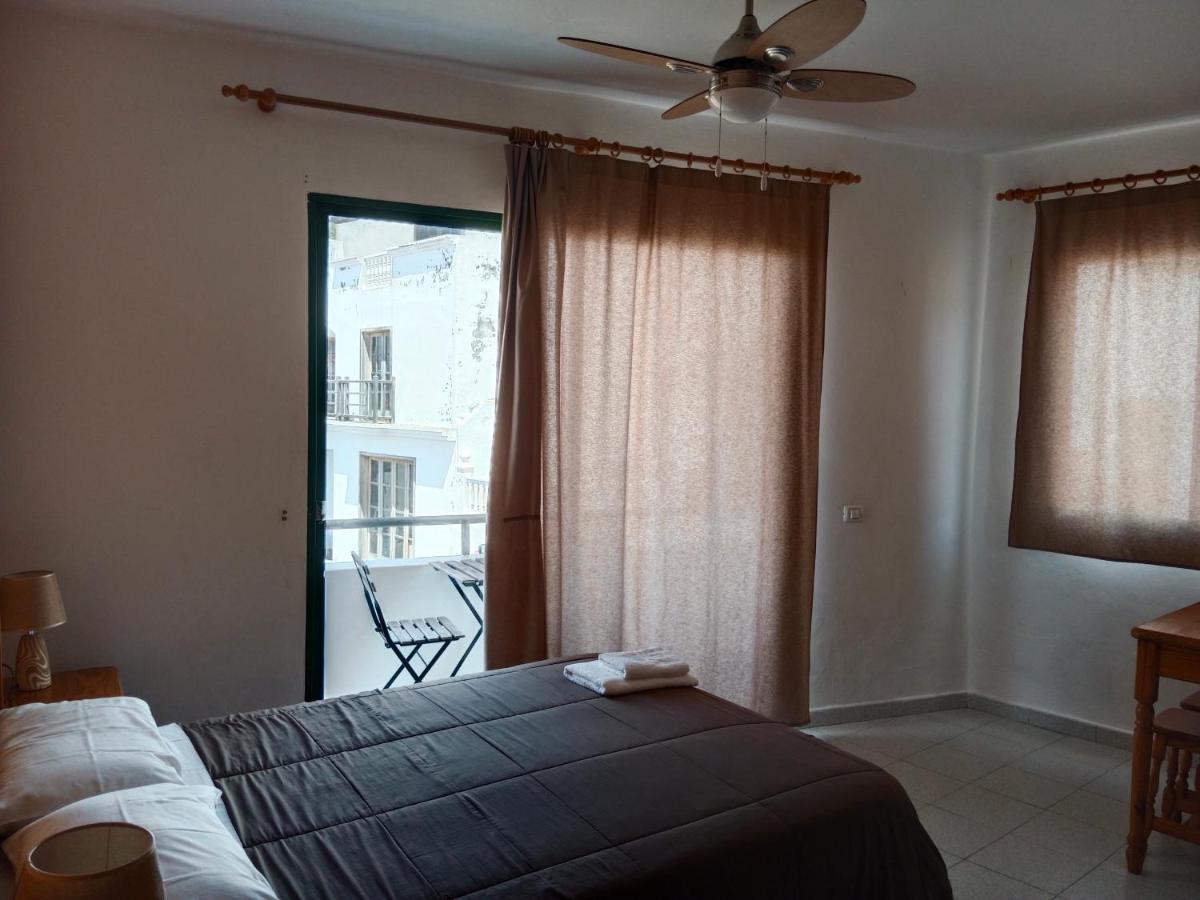 La Palma Hostel By Pension Central Fuencaliente de la Palma Bagian luar foto