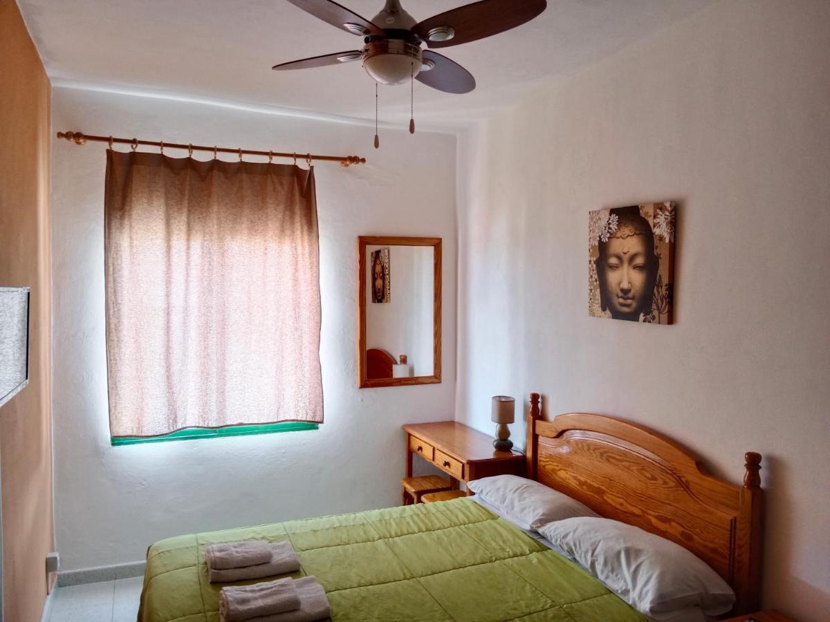La Palma Hostel By Pension Central Fuencaliente de la Palma Bagian luar foto