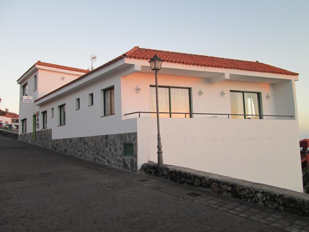 La Palma Hostel By Pension Central Fuencaliente de la Palma Bagian luar foto