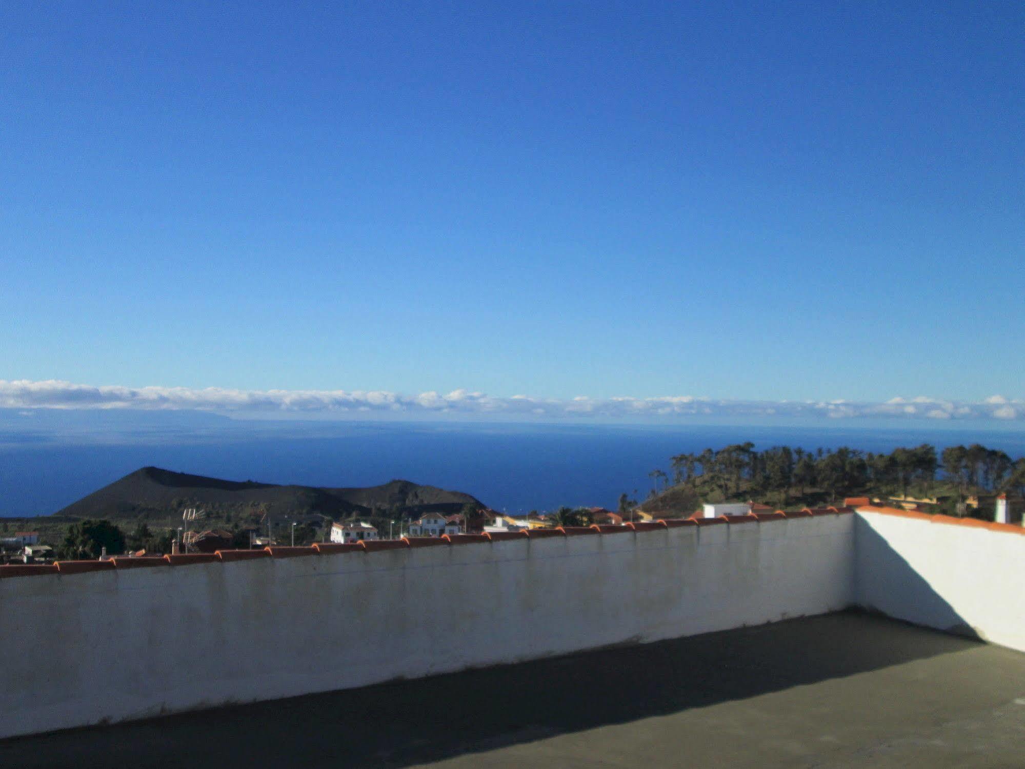 La Palma Hostel By Pension Central Fuencaliente de la Palma Bagian luar foto