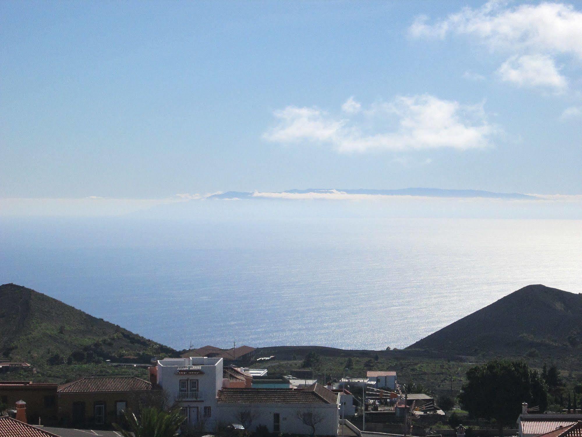 La Palma Hostel By Pension Central Fuencaliente de la Palma Bagian luar foto